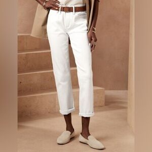 Banana Republic Girlfriend Jean Mid Rise Ankle Pure White